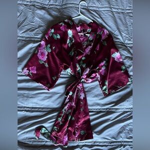 APT 9 Satin Robe: Burgundy Floral